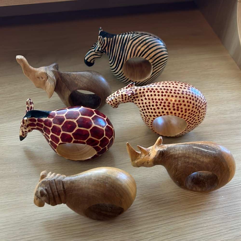 EUC Set of 6 African Animals Wood Napkin Rings Free Trade Safari
